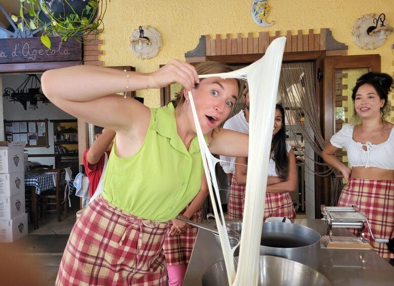 Amalfi: Learn how to make pasta, mozzarella and tiramisù!