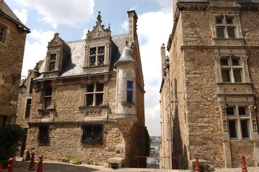 Private Tour to Le Mans from Saint Malo