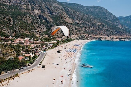 Fethiye Paragliding Experience with Video and Photos