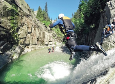 Canyoning in Grimsel Gorge