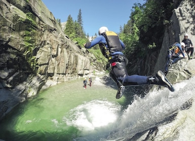 Canyoning in Grimsel Gorge