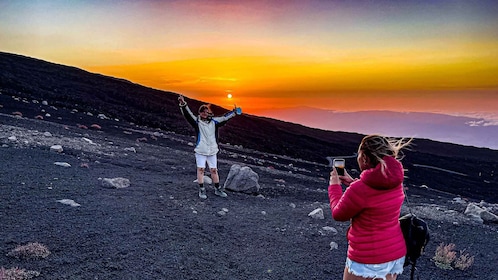 Etna Nord: Exclusive sunset tour with official provider