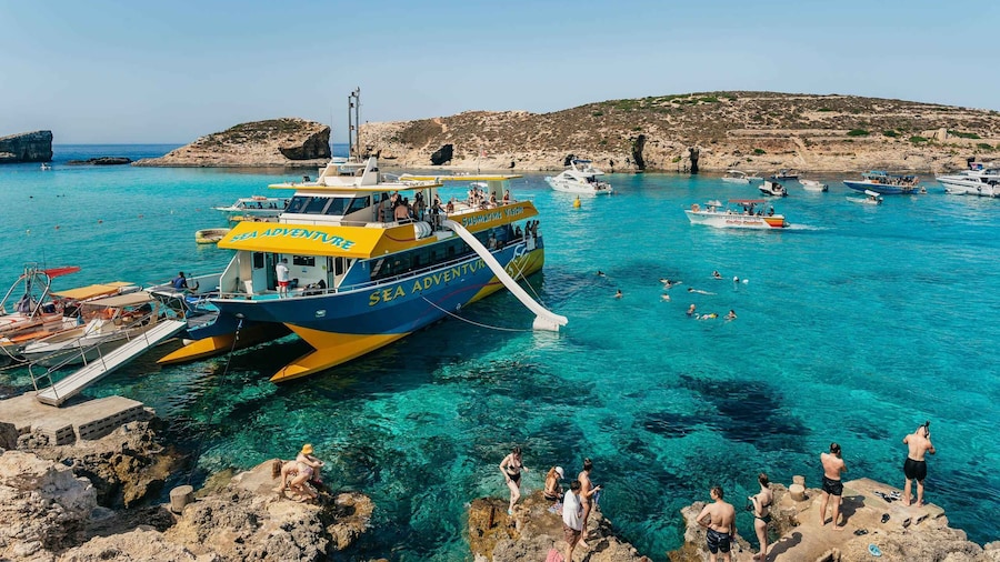 Malta: Gozo & Comino Islands, Blue Lagoon & Seacaves Tour