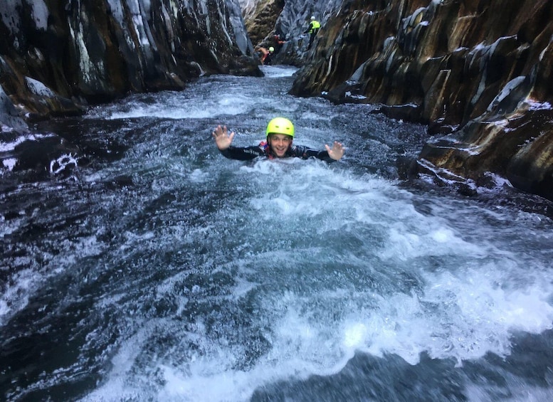 Alcantara Body Rafting