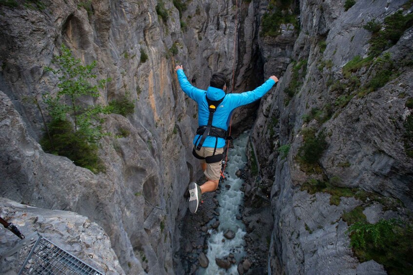 Picture 1 for Activity Interlaken: Canyon Swing in Grindelwald