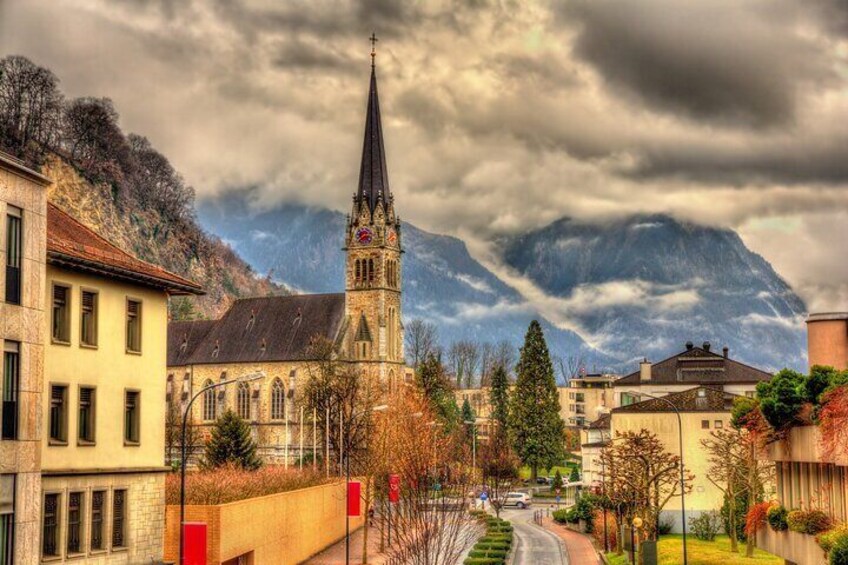 Memorable Family Walking Tour in Vaduz