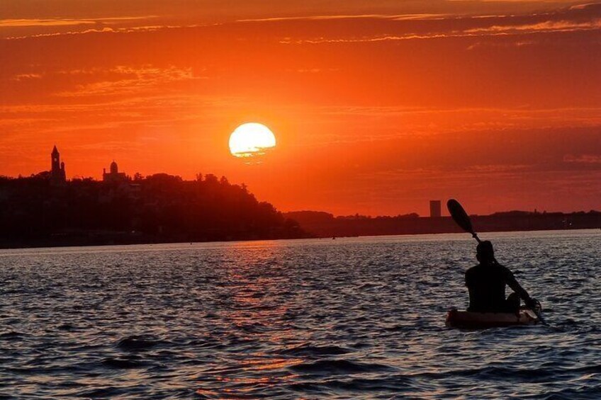 Sunset Kayak Adventure in Belgrade