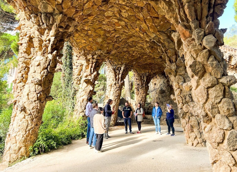 Picture 2 for Activity Barcelona: Park Güell & La Sagrada Familia Tickets and Tour