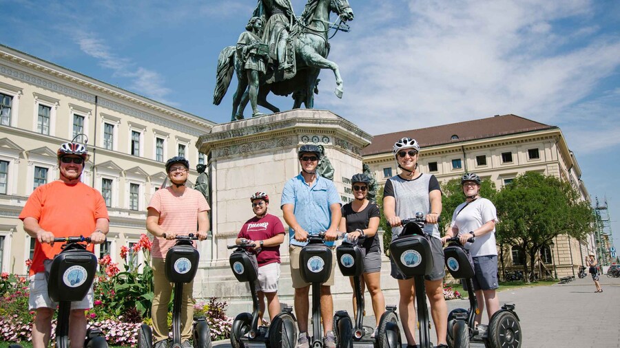 Munich 3-Hour Segway Tour: Nazi Munich & Royal Architecture