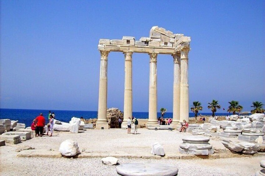 Apollo Temple, Perge Ancient City, and Waterfalls Tour with Lunch