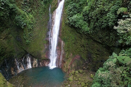 Waterfall Hiking Tour in Costa Rica