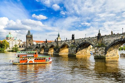 Praga: recorrido privado a pie por lo más destacado de la ciudad