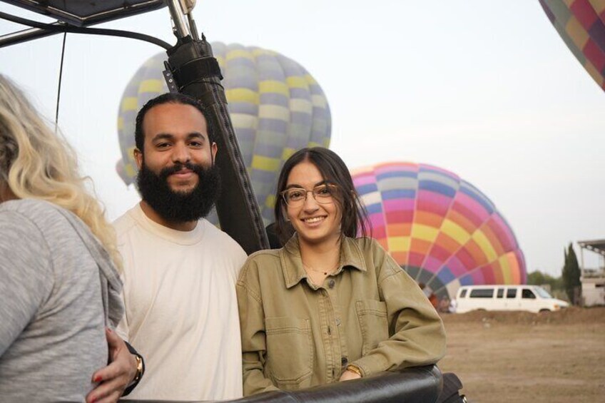 Hot Air Balloon Flight with Cave Breakfast and CDMX Pickup