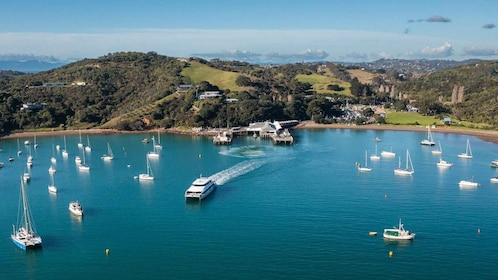 From Auckland: Waiheke Island Return Fast Ferry Ticket