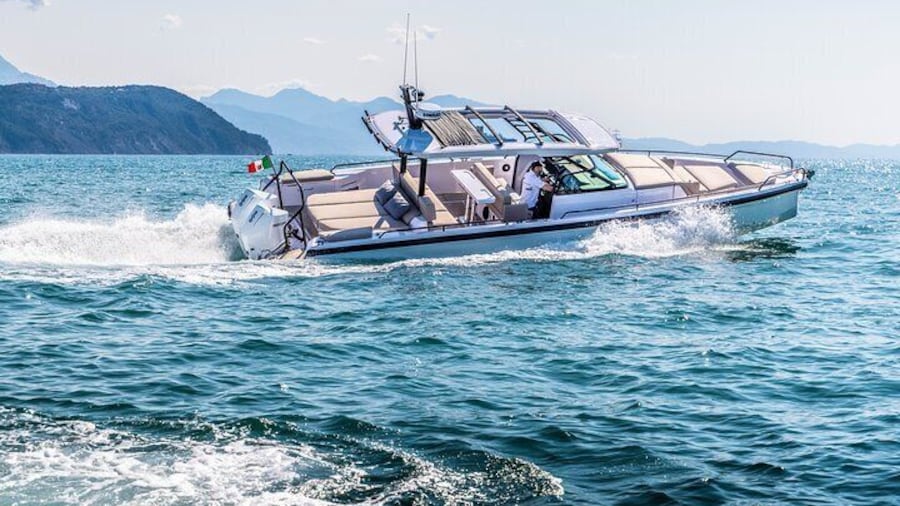 Private Boat Trip to Aegina from Athens, Explore Aegina in Style