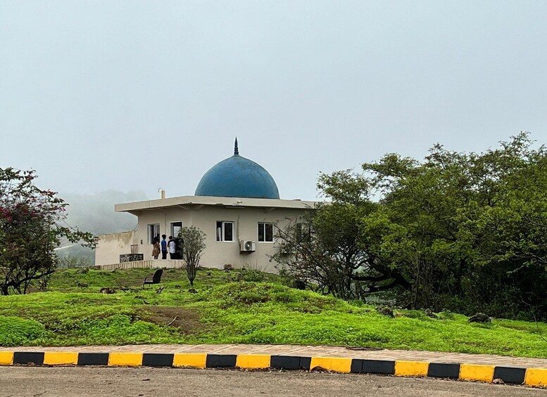 Picture 10 for Activity Historical Salalah City Tour with Culture, Food & Shopping