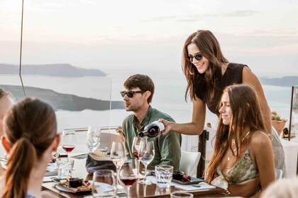 Santorini: Vineventyr 12 vinsmakinger, tapas og solnedgang