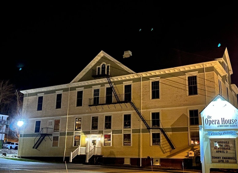 Picture 5 for Activity Boothbay Haunted Ghost Walking Tour