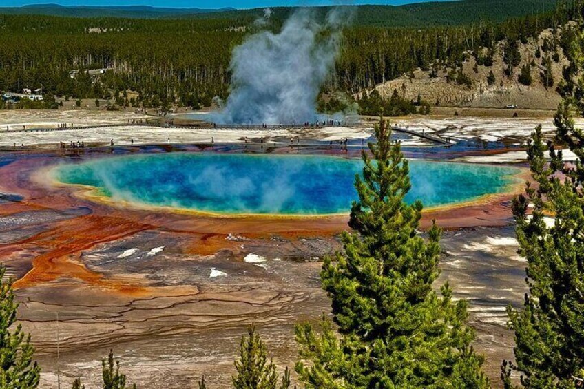 Yellowstone 4 day/3 nights All 5 Entrances From West Yellowstone 