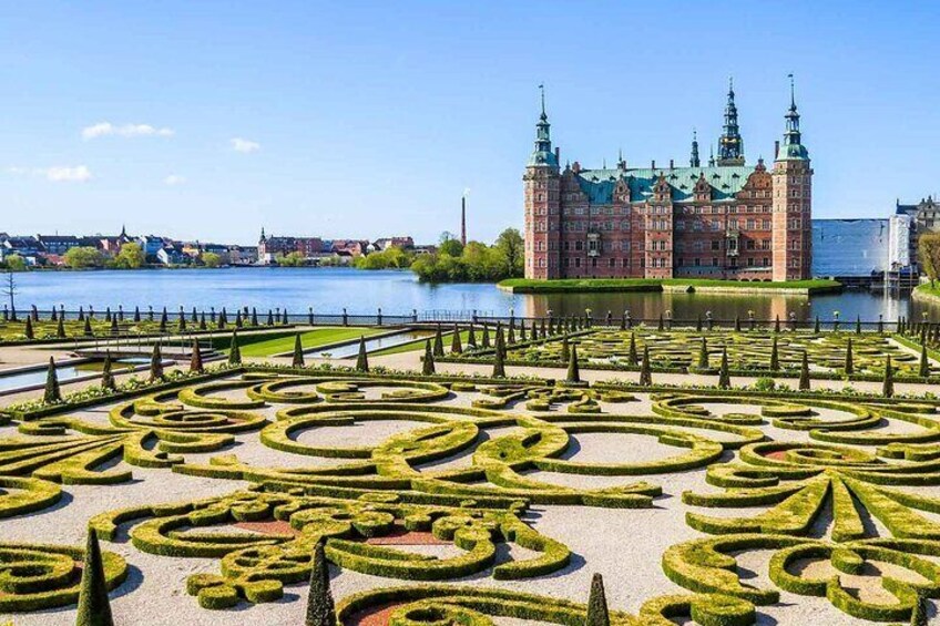 Rosenborg Castle Entry Ticket in Copenhagen 