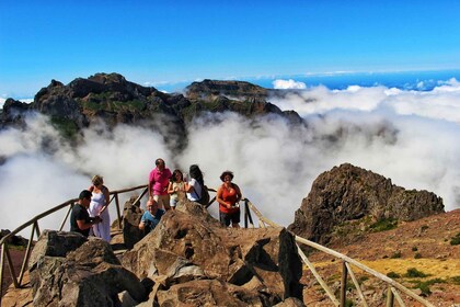 Madeira: Excursión de día completo por Santana y los Picos en Open 4x4