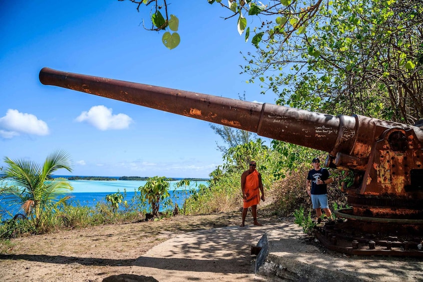 Picture 4 for Activity Bora Bora: 4WD History & Culture Tour