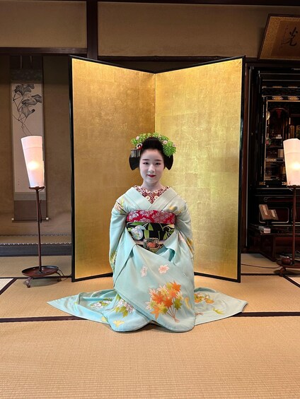 Picture 6 for Activity Kyoto style Machiya: Maiko Happy Hour!