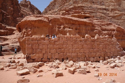 Full Day Jeep Tour ( Lunch) Wadi Rum Desert Highlights