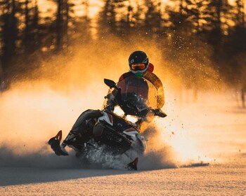Saariselkä: Full Day Adventure with Snowmobiles