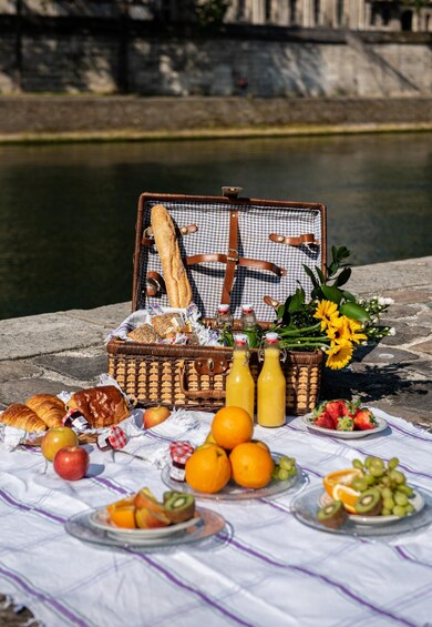 The Parisian Picnic