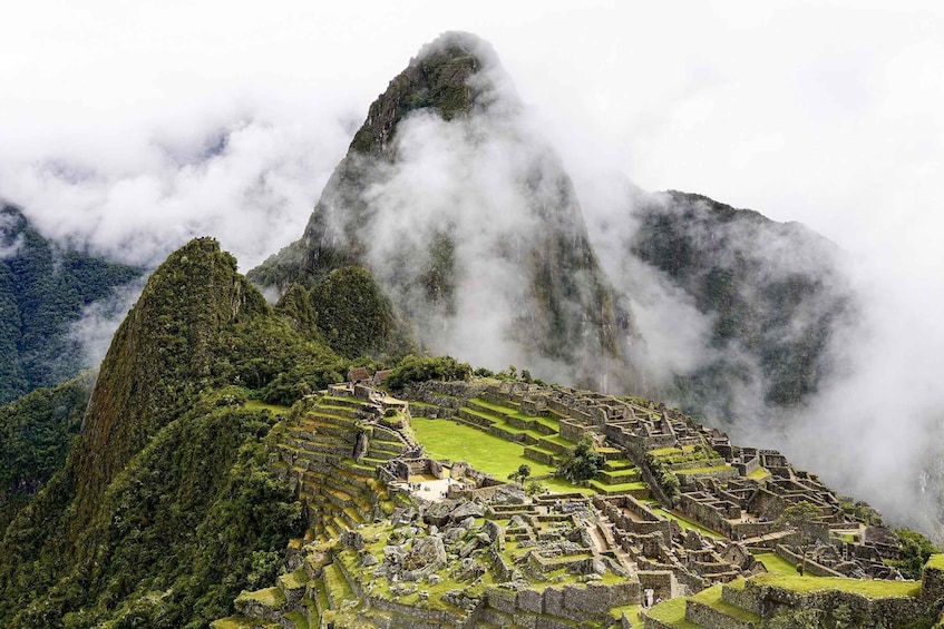 Cusco In 4 Days - Sacred Valley - Machu Picchu All Included