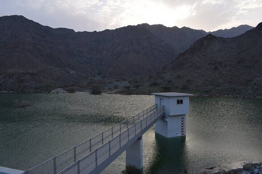 Fujairah Dam Tour with Private Transfers 