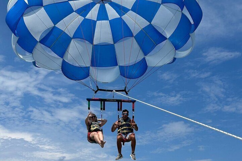 Sky High Parasailing from Marina Cafe in Destin Florida