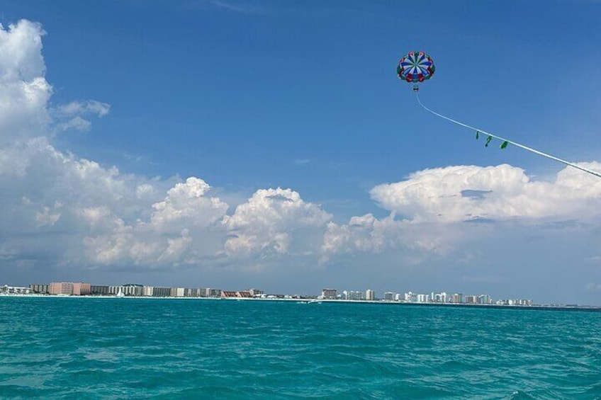 Sky High Parasailing from Marina Cafe in Destin Florida