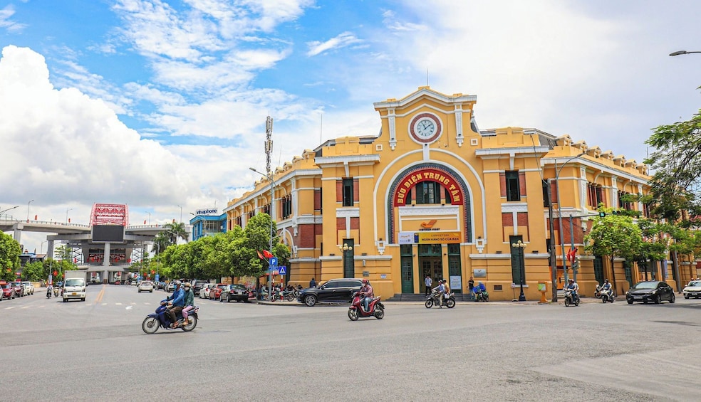 Shore Excursion Explore Hai Phong Highlights Du Hang Pagoda Markets