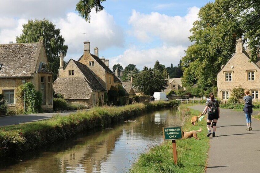 Private Full Day Tour to Cotswolds from London