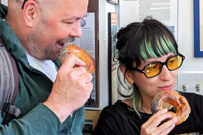 2 hour Tour of The Montreal Bagel