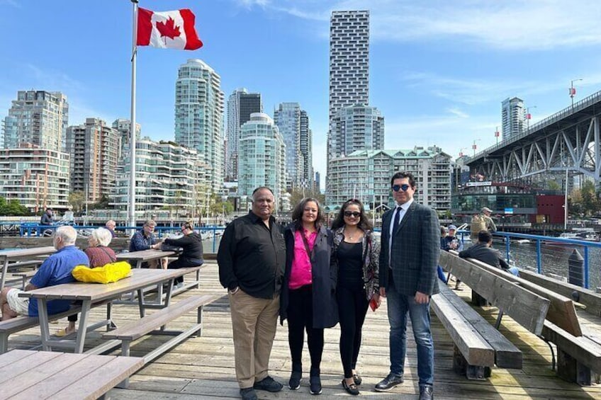 Private Guided Grand City Tour in Vancouver