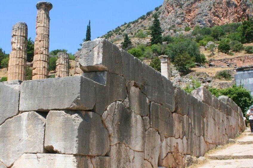 Full-Day Private Tour in Mystical Delphi and Arachova