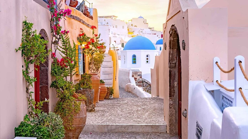 Picture 1 for Activity From Rethymno: Santorini Day Trip by Boat, Visit Oia & Fira