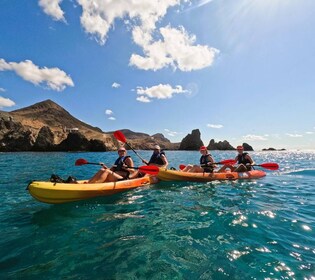 CABO DE GATA: GUIDED KAYAK ROUTE + SNORKEL + FREE PHOTOS
