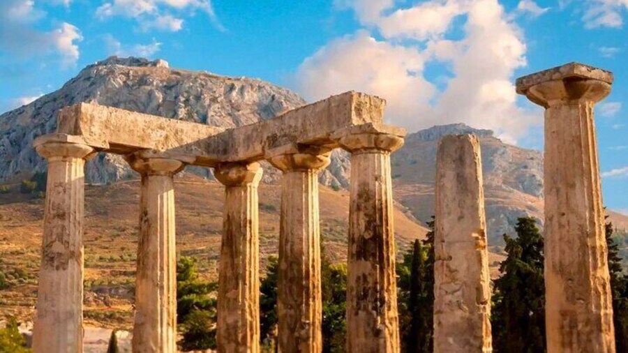 Day Tour From Athens: Mycenae and Ancient Corinth Trek