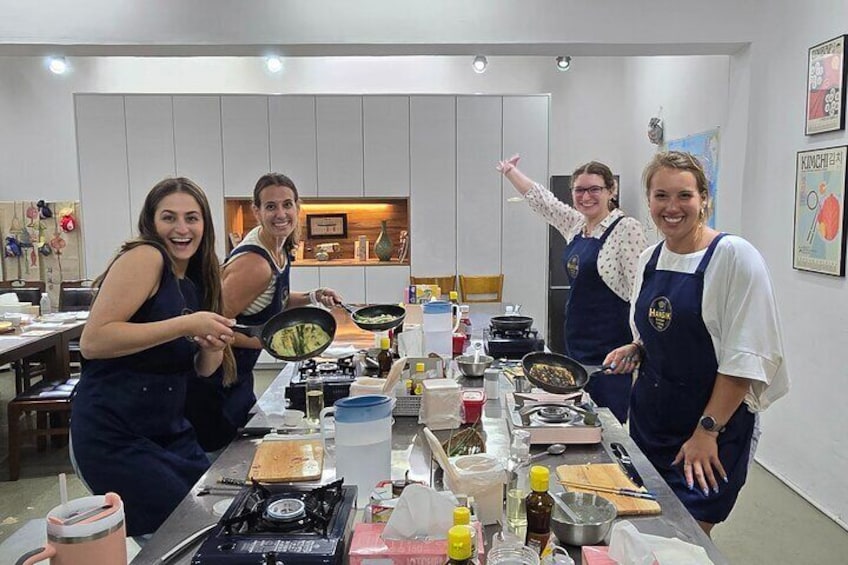 Seoul : Taste of Korea, Authentic Home-Style Cooking Class