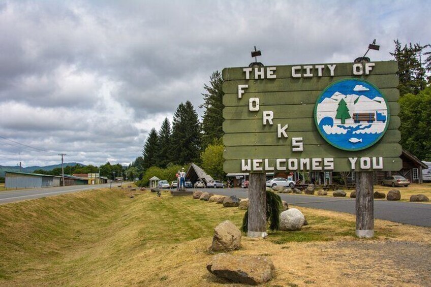 City of Forks Welcome Sign