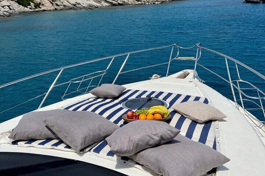 From Athens to Aegina with Private Yacht