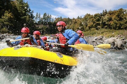 Tongariro Thrills: Grade 3 Whitewater Rafting Adventure