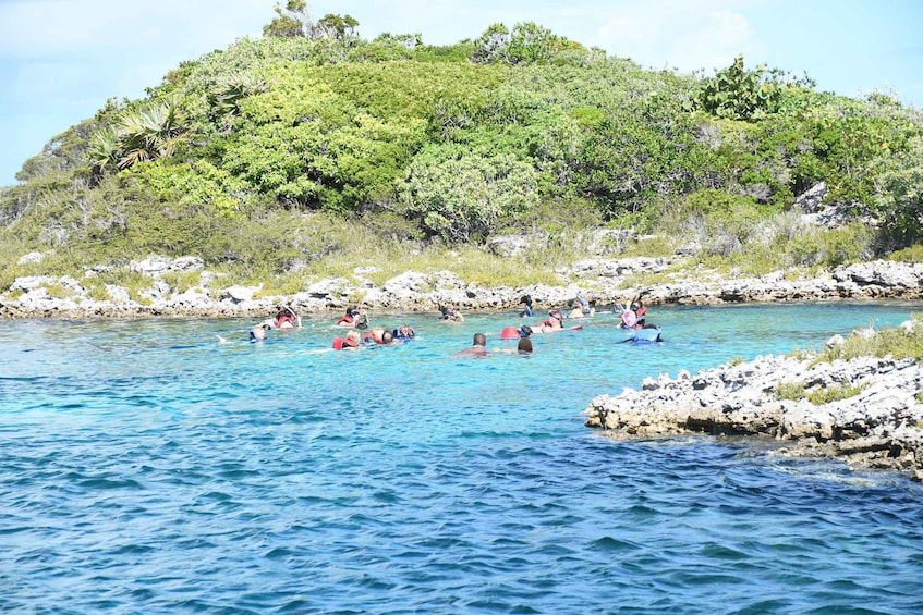 Picture 2 for Activity From Nassau: Exuma Islands Full-Day Tour