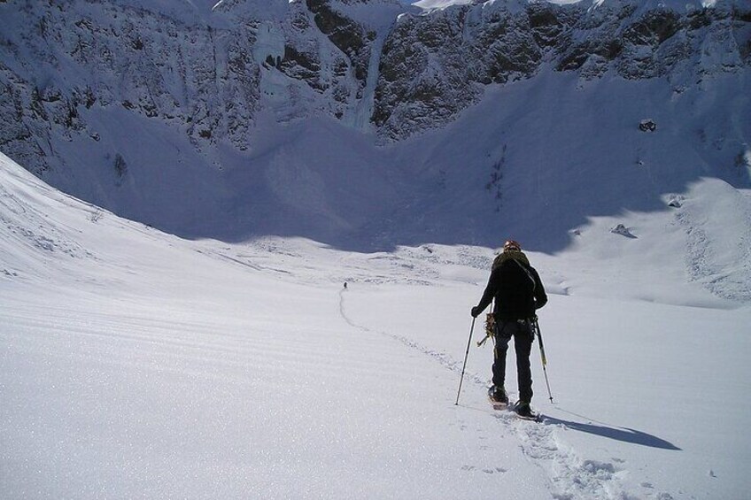 Private Tongariro Overnight Snowshoeing Tour