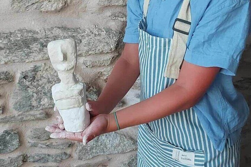 Cycladic Sculpture Workshop in Paros