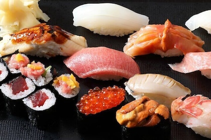 Sushi and Karaoke Experience in Japan